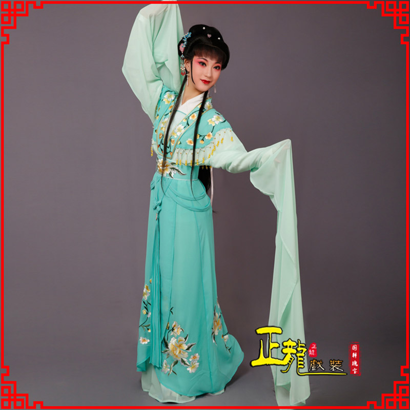 上街青衣水袖戏服演出服 云肩花旦衣